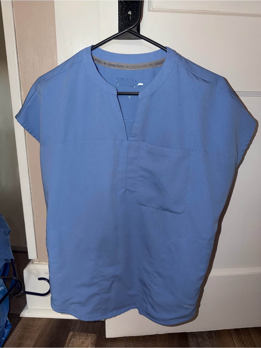 Fabletics Light Blue Short-Sleeve V-Notch Pocket Tee